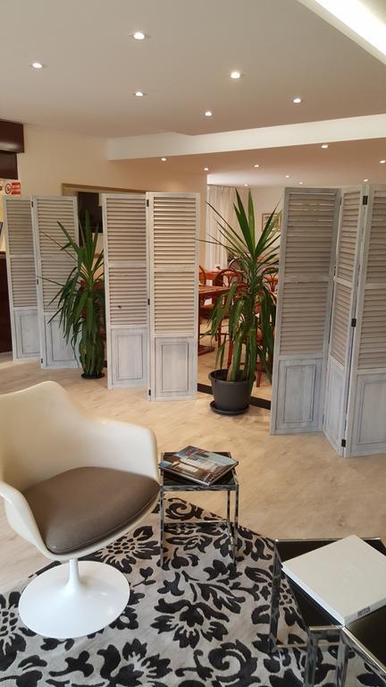 Hotel Le Galoubet Villeneuve-Loubet Luaran gambar
