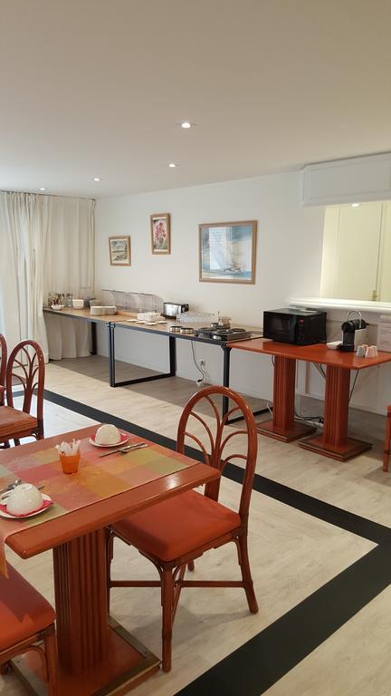 Hotel Le Galoubet Villeneuve-Loubet Luaran gambar