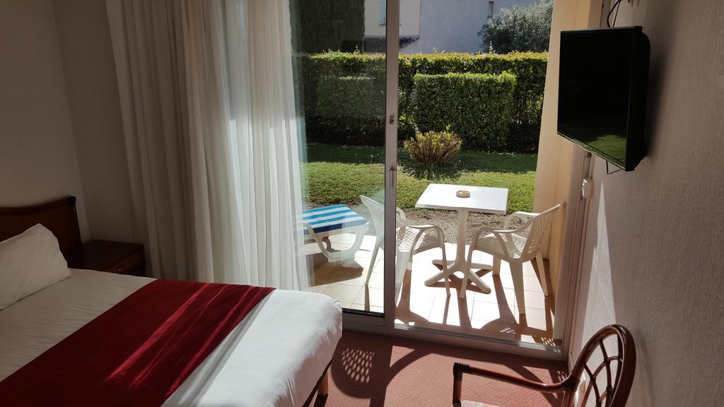 Hotel Le Galoubet Villeneuve-Loubet Luaran gambar