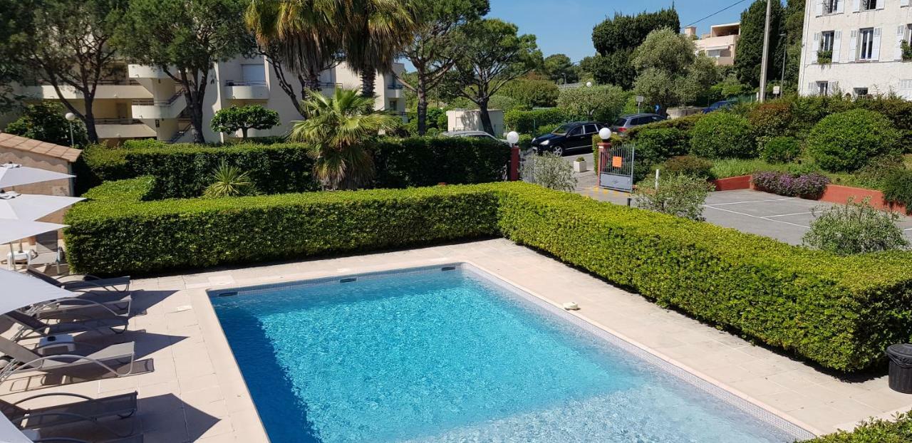 Hotel Le Galoubet Villeneuve-Loubet Luaran gambar