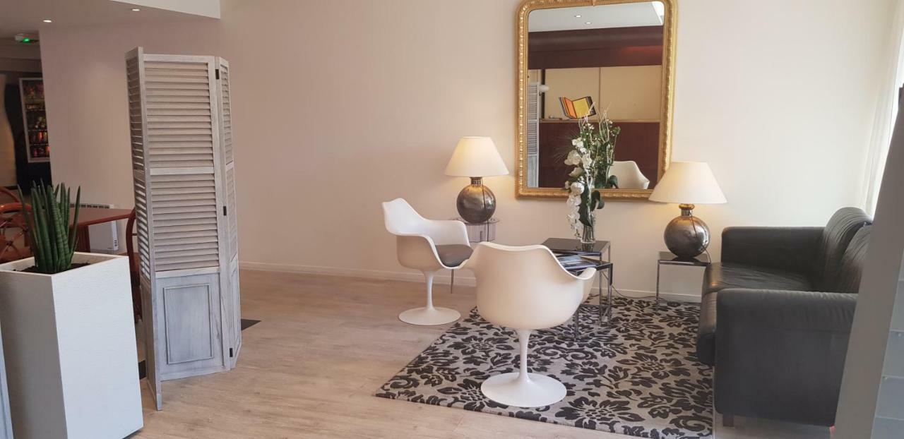 Hotel Le Galoubet Villeneuve-Loubet Luaran gambar