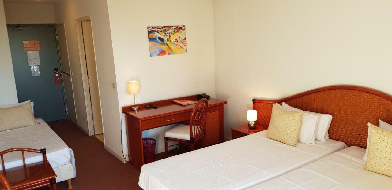 Hotel Le Galoubet Villeneuve-Loubet Luaran gambar